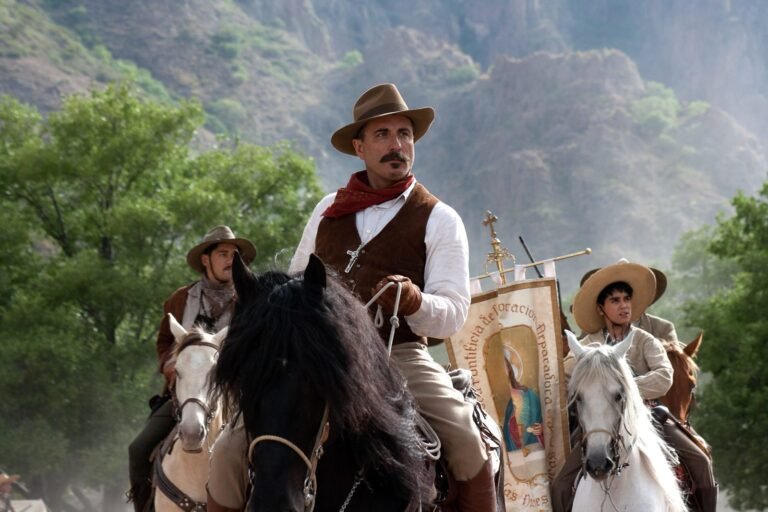 Gorostieta a caballo